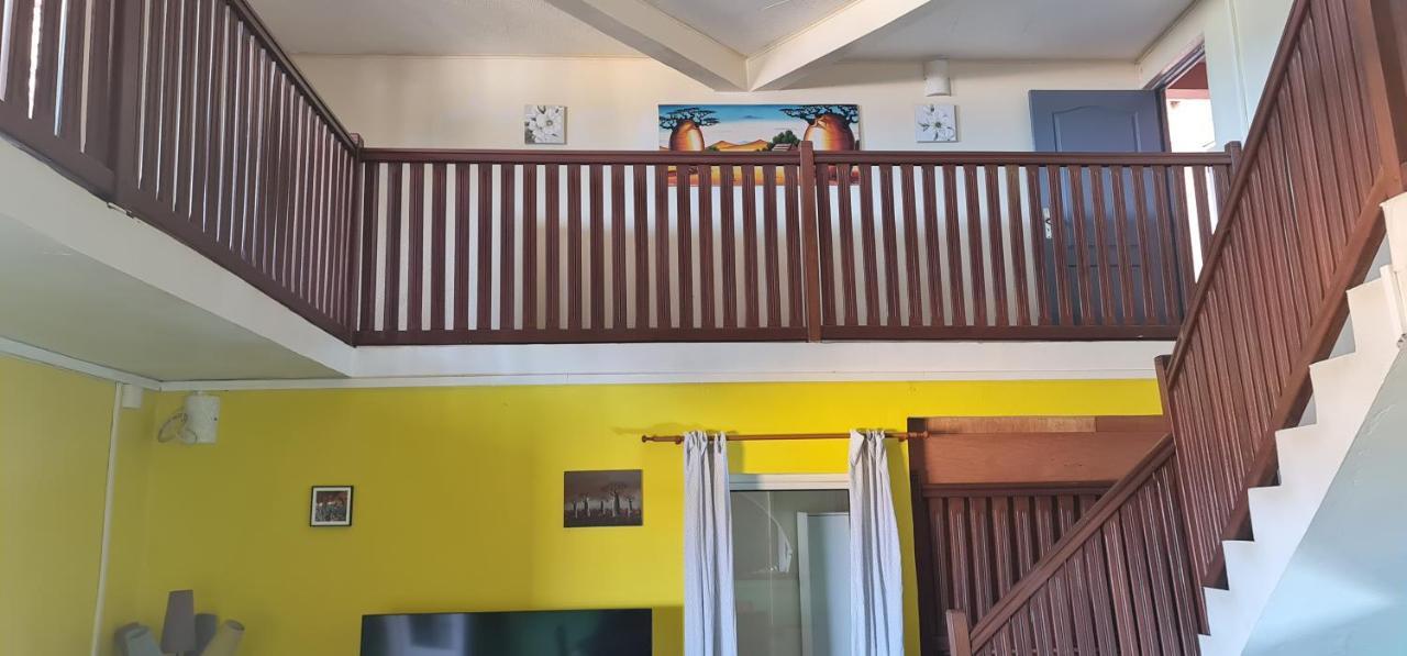 Cacao Lodge Mamoudzou エクステリア 写真